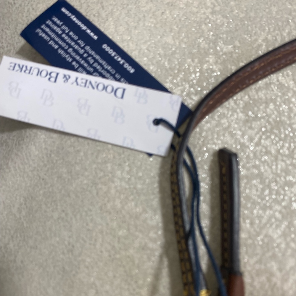 Rare Dooney & Bourke wristlet NWT - Picture 3 of 5